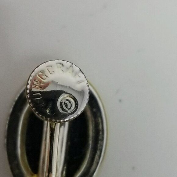 Vintage Longcraft Black Oval Clip On Earrings, Silver Tone Setting, Screw Backs - Picture 5 of 7